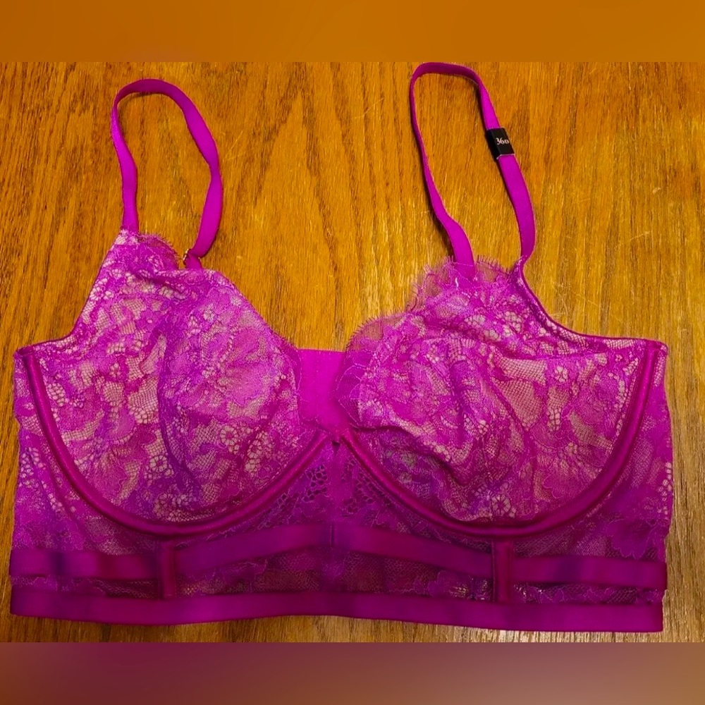 New Victorias Secret Size 36D Very Sexy Underwire Unlined Demi-Buste Bra Purple